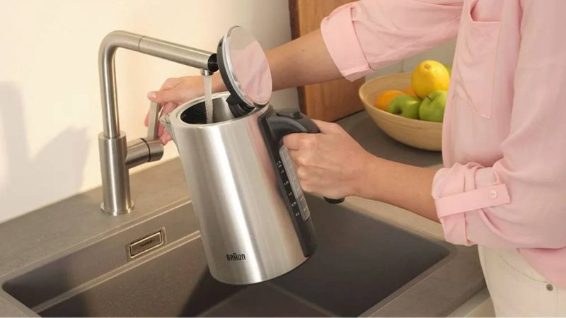 Электрический чайник Braun WK5205BK