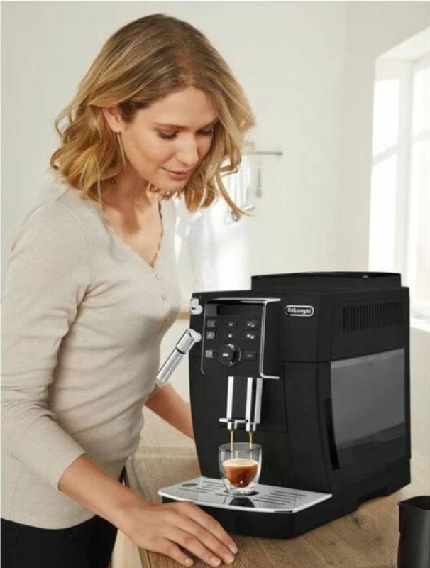 Кофемашина De'Longhi Magnifica S ECAM 13.123.B