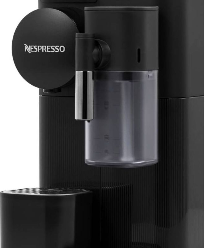 Капсульная кофемашина De'Longhi Lattissima One EN510.B (чёрная)