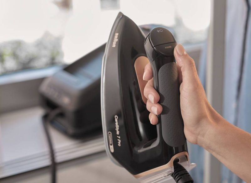 Парогенератор Braun CareStyle 7 Pro IS7286BK
