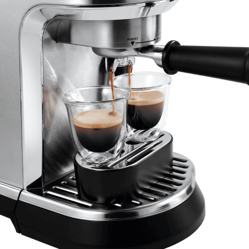 Кофеварка рожковая De'Longhi Dedica Maestro Plus EC950.M