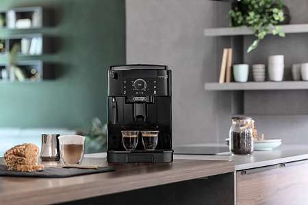 Кофемашина De'Longhi Magnifica S ECAM 12.121.B